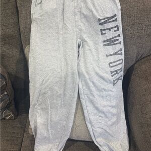 Aeropostale women’s grey sweatpants